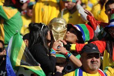 القبض على جنرال رواندي بسبب تغيبه عن عمله وذهابه لحضور كأس العالم