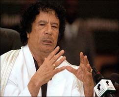 القذافي يدفع 2 مليار استرليني لضحايا الجيش الايرلندي