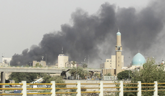 مقتل وإصابة 60 عراقياً في هجوم استهدف البنك المركزي