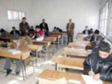 معلمو الطفيلة ومعان يؤدون القسم ويشاركون في مراقبة قاعات التوجيهي اليوم