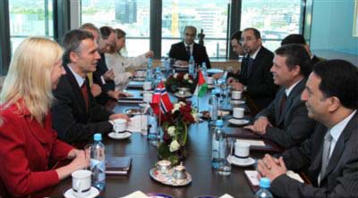 الملك يجري مباحثات مع رئيس الوزراء النرويجي