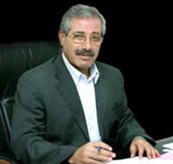 احالة الكفاوين والجمعاني الى التقاعد