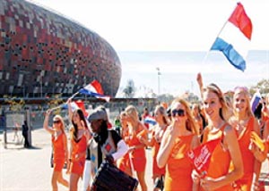 الفيفا يقاضي مصنع هولندي بسبب "خدعة دعائية"