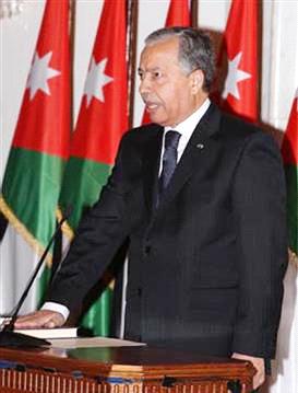 ماذا يحدث ؟؟؟مرشحون للانتخابات البرلمانية في مكتب وزير الداخلية