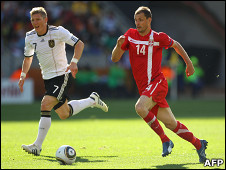 صربيا تفجر مفاجأة وتفوز على ألمانيا