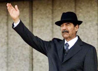 موقع اخباري عراقي يزعم وجود شعارات تمجد صدام بمطار الملكة علياء