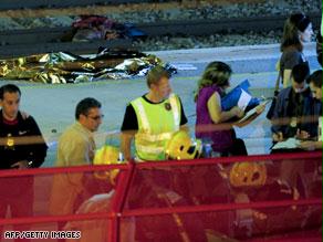 مصرع 12 سحقاً بقطار سريع في إسبانيا