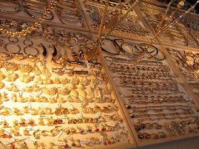 الجمارك تضبط 5 كيلوغرامات ذهب مشغول مهربة