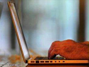 مصدر أمني أمريكي: زرعنا فيروسات بكل دفاعات الدول المعادية