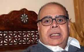 وفاة المفكر المصري نصر حامد ابو زيد اثر اصابته بفيروس مجهول