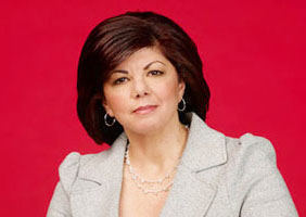 "سى.إن.إن" تجبر صحفية على الاستقالة بعد مدحها فضل الله