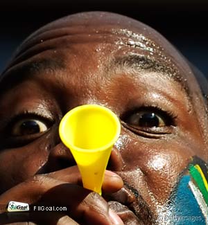 فتوى اماراتية بتحريم أبواق "الفوفوزيلا"