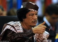 القذافي يطالب باقامة بطولة كأس العالم القادمة في اسبانيا