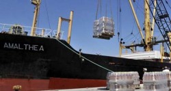 زوارق إسرائيلية تقترب من "الأمل" والسفينة تتابع سيرها إلى غزة