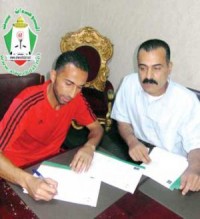 رأفت علي يوقع رسميا على كشوفات الوحدات