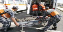 طبيب يعتدي بالضرب على رئيس التمريض بمركز صحي الحلابات