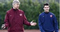 فينجر: الكلام عن رحيل فابريجاس يجب ان يتوقف