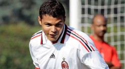 ميلان يؤكد رفضه عرض ريال مدريد لضم تياجو سيلفا