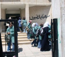 انتقال خمسة الاف طالب من المدارس الخاصة الى الحكومية