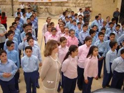 1127 طالبا يواجهون خطر العقم واهمال الأهل السبب الرئيسي