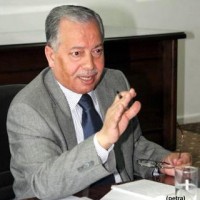 ماصحة تقديم وزير الداخلية نايف القاضي استقالته من منصبه؟