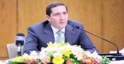 تسريبات توحي بانقسام حكومة الرفاعي وسط تهديدات بالاشتباك السياسي