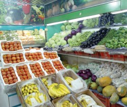 توقعات بارتفاع "كبير" لأسعار الخضار و"دبي" ترفض الخس الأردني