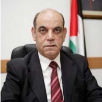 نمر حمّاد: عباس يقبل بنشرة قوة دولية على حدود الدولة الفلسطينية