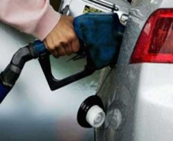 الحكومة تؤجل تعديل أسعار المحروقات إلى 19 آب