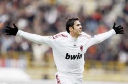 برشلونة يبحث بديل لفابريجاس وميلان يفكر في إبراهيموفيتش وكاكا إلى تشيلسي