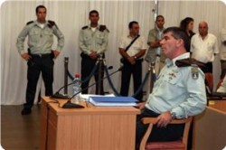 اشكنازي يعلن تحمله مسؤولية الهجوم على اسطول الحرية