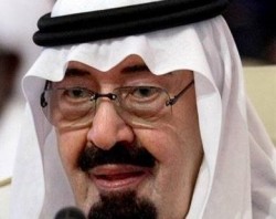 ملك السعودية يقصر الفتاوى على كبار العلماء