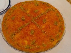 كيف تطبخين الكبسة والكنافة ؟