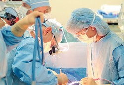 مرضى من 102 جنسية مختلفة..السياحة العلاجية قصة نجاح محفوفة بالمحاذير