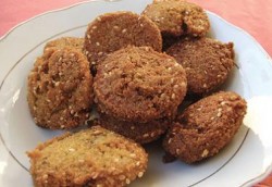 مصر تسجل حقوق الملكية الفكرية للفلافل والكشري والجبن القديم !!