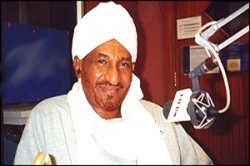 "العالمي للوسطية": الإمام الصادق المهدي تدخل لإطلاق سراح الضابطين الاردنيين