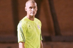 الجهاز الفني لمنتخبنا الوطني يبدي اعجابه بالمحترف جارون