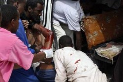 مقتل 15 نائباً صومالياً في هجوم لمسلحين على فندق بمقديشو