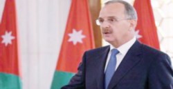 وزير العمل لمزارعين: أنتم غير حضاريين..أنا سمير مراد وسأضرب بيد من حديد