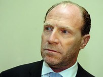 مسؤولون إسرائيليون تلقوا رشاوى بمبالغ طائلة من ملياردير نمساوي