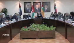 وزير الداخلية يؤكد حرص الحكومة على إجراء الإنتخابات النيابية بموعدها