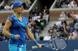 كليسترز تطيح بفينوس وتلاقي زفوناريفا في نهائي بطولة امريكا