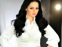 المنتج المجالي يتعهد بمواصلة جهوده لايقاف ديانا كرزون عن الغناء