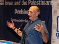 أولمرت: الولايات المتحدة مستعدة لاستقبال مئة ألف لاجئ فلسطيني