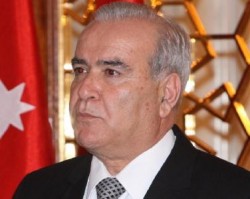 منح حملة الدبلوم العالي فرصة لاستكمال دراساتهم العليا