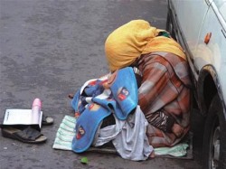 ضبط 22 متسولا بينهم رجل تخفى بلباس امرأة في طبربور