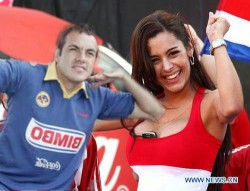 بلانكو يدخل عالم التمثيل بجوار نجمة الإغراء لاريسا ريكيلمي