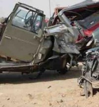 سائق قلاب يفر هاربا بعد اصطدامه بـ"6" سيارات في الرابية