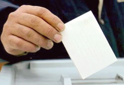 السماح للموظفين المحالين للاستيداع بخوض الانتخابات