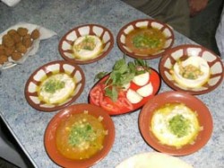 مطاعم ترفع أسعار وجباتها بحجة ارتفاع مدخلاتها